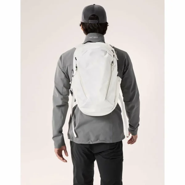Women Arc'teryx Mantis 26L Backpack