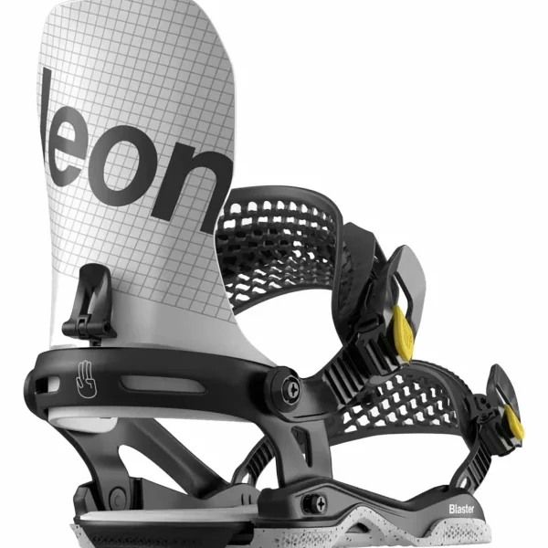 Bataleon Goliath Snowboard + Blaster Asymwrap Snowboard Bindings 2025