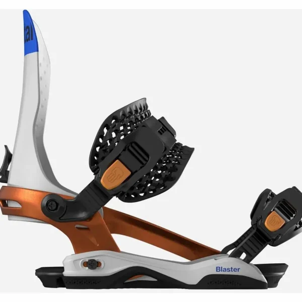 Bataleon Goliath Snowboard + Blaster Asymwrap Snowboard Bindings 2025