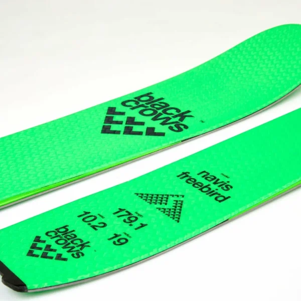 Black Crows Navis Freebird Skis + Pilus Navis Freebird Climbing Skins 2024