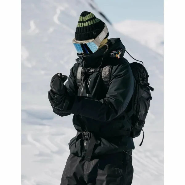 Women Burton AK Embark GORE-TEX 2L Jacket - Women's