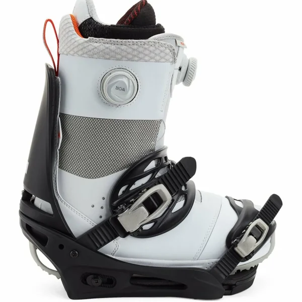 Burton Custom Flying V Snowboard + Cartel Snowboard Bindings 2025