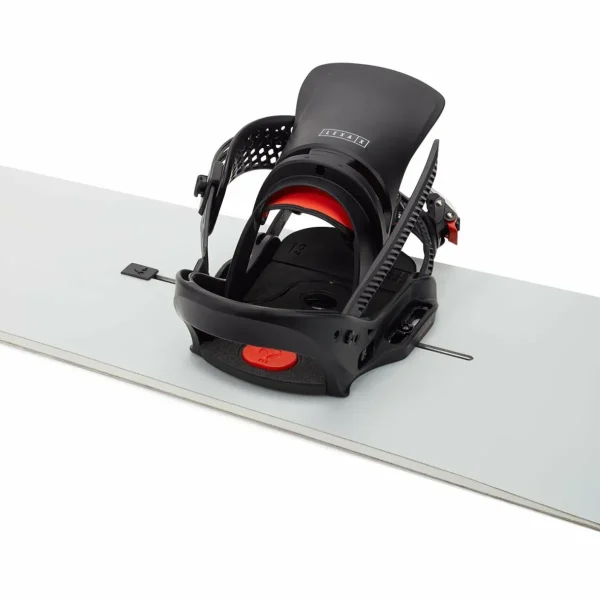 Burton Family Tree Short Stop Snowboard + Lexa X EST Snowboard Bindings - Women's 2024