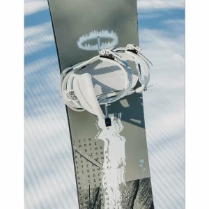 Burton Instigator Flat Top Snowboard + Mission Snowboard Bindings 2025
