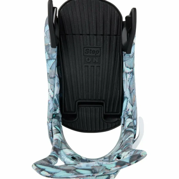 Burton Yeasayer Snowboard + Step On Snowboard Bindings + Limelight Step On Snowboard Boots - Women's 2025