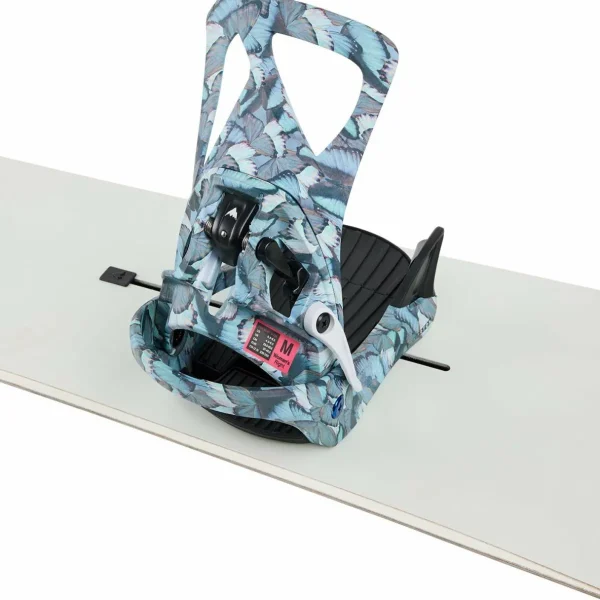 Burton Yeasayer Snowboard + Step On Snowboard Bindings + Limelight Step On Snowboard Boots - Women's 2025
