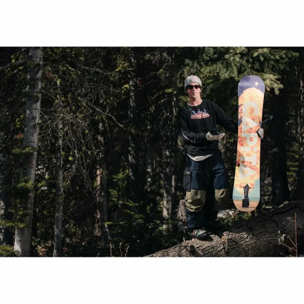 CAPiTA Defenders Of Awesome Snowboard + Union Ultra Snowboard Bindings 2025