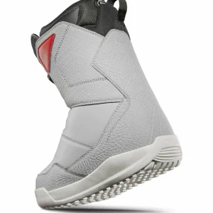 CAPiTA Pathfinder Camber Snowboard + Union STR Snowboard Bindings + thirtytwo Shifty Boa Snowboard Boots 2025