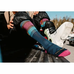 Darn Tough Echo OTC Midweight Cushion Socks - Women's