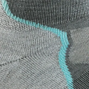 Women Darn Tough Hiker 1/4 Lightweight Cushion Socks - Women's