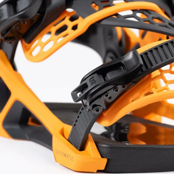 GNU GWO C3 LTD Snowboard + Nidecker Supermatic Snowboard Bindings 2025