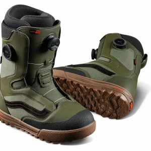 GNU GWO C3 LTD Snowboard + Bent Metal Joint LTD Snowboard Bindings + Vans Aura Pro Snowboard Boots 2025