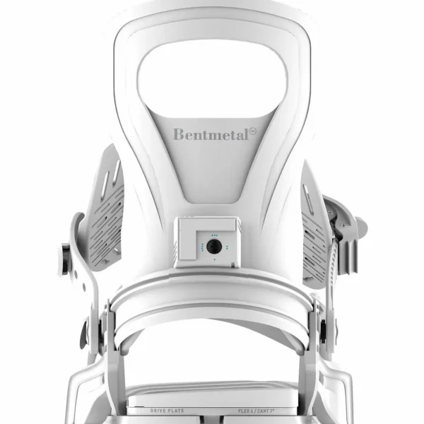 GNU Hyper C2X Snowboard + Bent Metal Logic Snowboard Bindings 2025