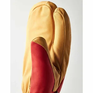 Women Hestra Topo 3-Finger Gloves