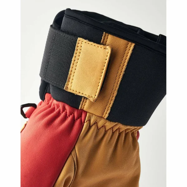 Women Hestra Topo 3-Finger Gloves
