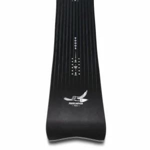 Jones Freecarver 9000S Snowboard + Apollo Pro Snowboard Bindings 2025