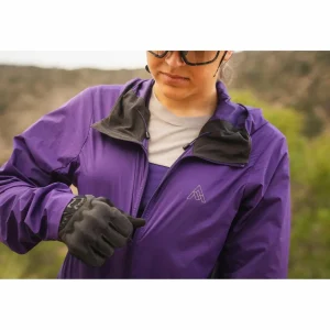 Women 7Mesh Northwoods Windshell - Women's