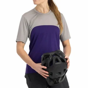 Women 7Mesh Roam Short-Sleeve Shirt - Women's