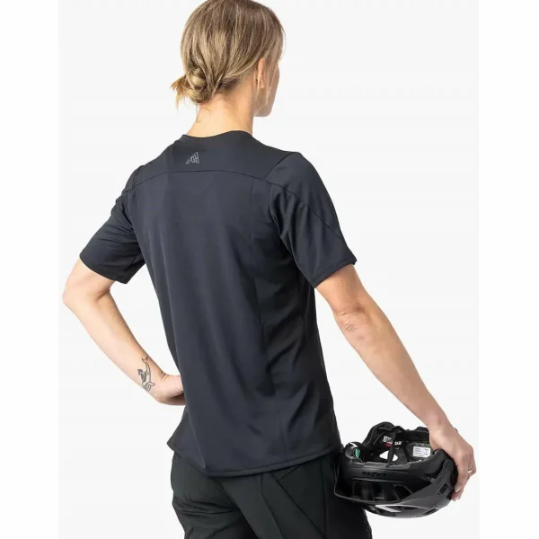 Women 7Mesh Roam Short-Sleeve Shirt - Women's