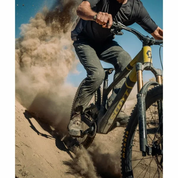 MONS ROYALE Virage Pants