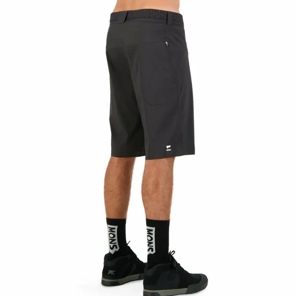 MONS ROYALE Virage Shorts