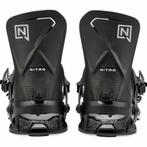 Nitro Banker Snowboard + Phantom Snowboard Bindings 2025