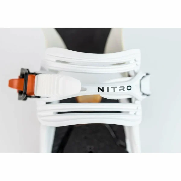 Nitro Beast Snowboard + Phantom Snowboard Bindings 2025