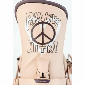 Nitro Lectra Brush Snowboard + Cosmic Snowboard Bindings + Flora Boa Snowboard Boots - Women's 2025