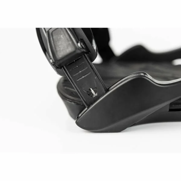 Nitro Lectra Brush Snowboard + Cosmic Snowboard Bindings + Flora Boa Snowboard Boots - Women's 2025