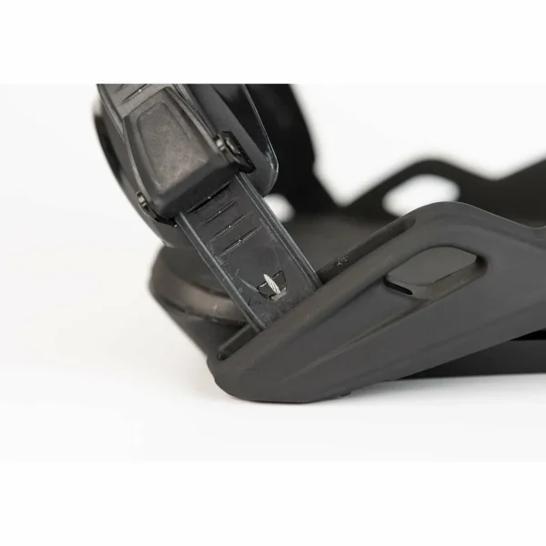 Nitro Optisym Snowboard + One Snowboard Bindings 2025