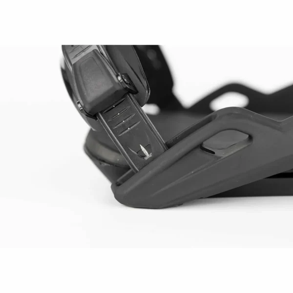 Nitro Optisym Snowboard + One Snowboard Bindings 2025