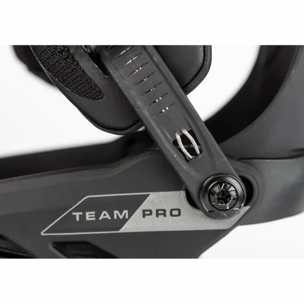 Nitro Team Snowboard + Team Pro Snowboard Bindings 2025