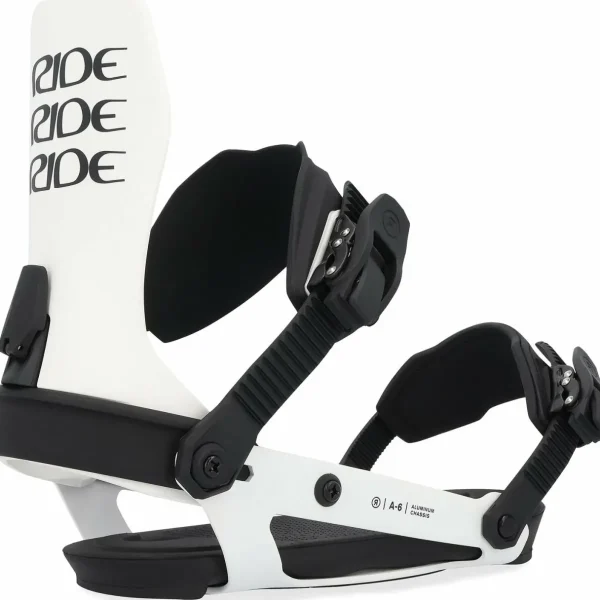 Ride Smokescreen Snowboard + A-6 Snowboard Bindings 2025