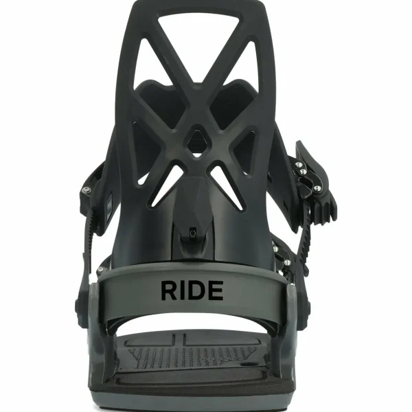 Ride Warpig Snowboard + C-4 Snowboard Bindings 2025