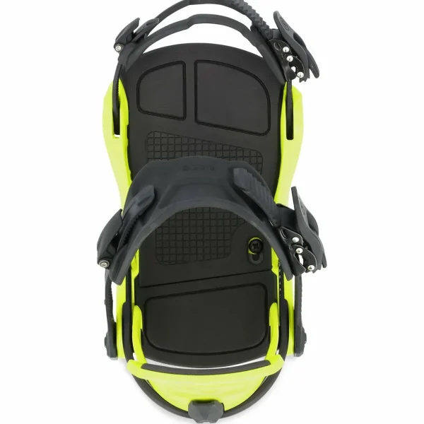 Ride Warpig Snowboard + C-4 Snowboard Bindings 2025