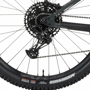 Santa Cruz Chameleon 8 A R Complete Mountain Bike - Blem