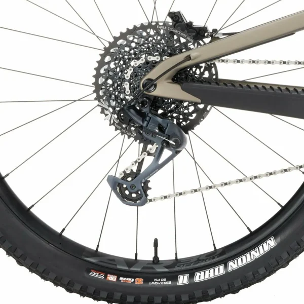 Santa Cruz Megatower 2 C S Complete Mountain Bike 2023