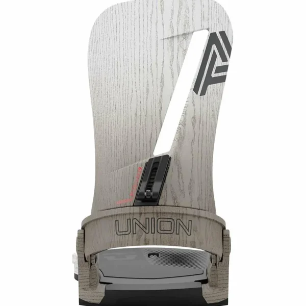Season Aero Snowboard + Union Atlas Snowboard Bindings 2025