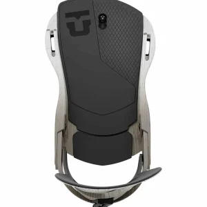 Season Aero Snowboard + Union Atlas Snowboard Bindings 2025