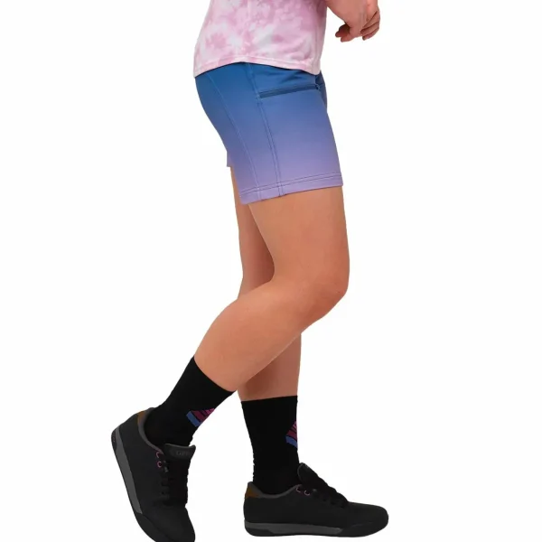 Women Shredly Limitless 7" Stretch Waistband High-Rise Shorts- Women's