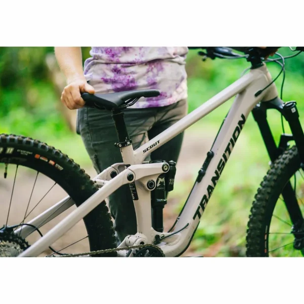Kids Transition Scout Alloy Deore Complete Mountain Bike - Kids' 2025