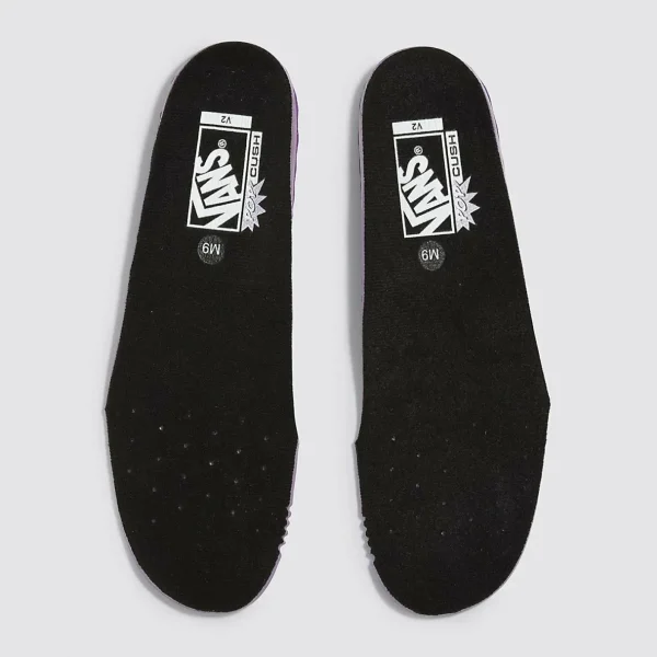 United Shapes Object Snowboard + Union Strata Snowboard Bindings + Vans Hi-Standard Pro Snowboard Boots 2025