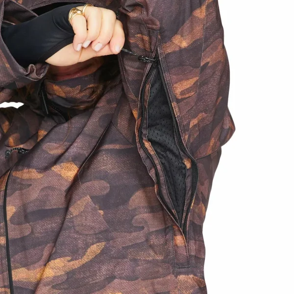 Women Volcom 3D Stretch GORE-TEX Jacket - Women's