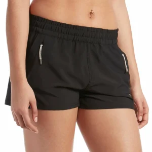 Women Vuori Dash Shorts - Women's