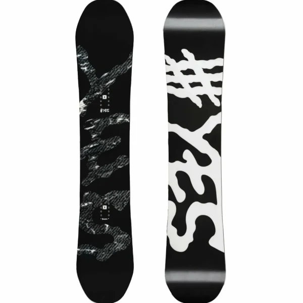 Yes. Basic Snowboard + Union Flite Pro Snowboard Bindings 2025