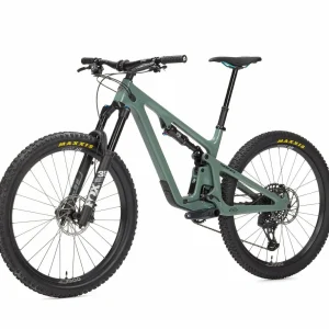 Yeti SB135 C2 Complete Mountain Bike 2024